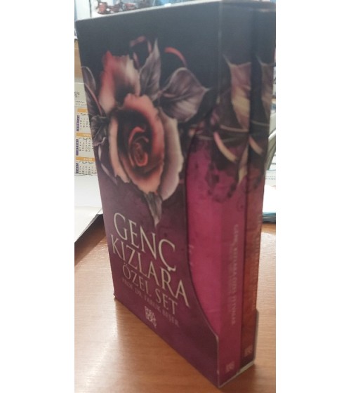 Genç Kızlara Özel Set (2 Kitap - Kutulu) İlmihal-Fetvalar