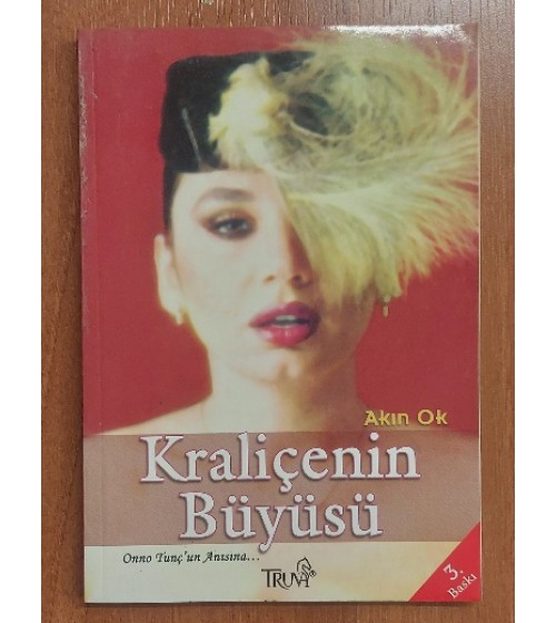 KRALİÇE'NİN BÜYÜSÜ KRALİÇE'NİN BÜYÜSÜ