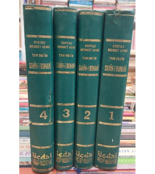 Tam Metin Sahih-i Buhari 4 Cilt Takım Tam Metin Sahih-i Buhari 4 Cilt Takım