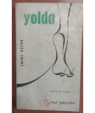 Yolda - Roman